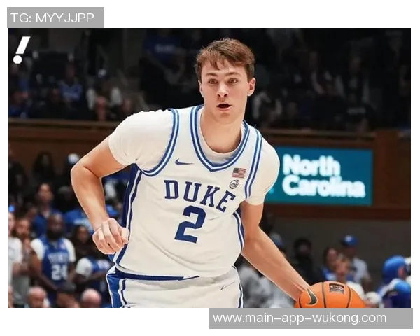 基德对弗拉格年龄的质疑引发关注他在场上场下的成熟表现令人印象深刻 基德对弗拉格年龄的质疑引发关注他在场上场下的成熟表现令人印象深刻