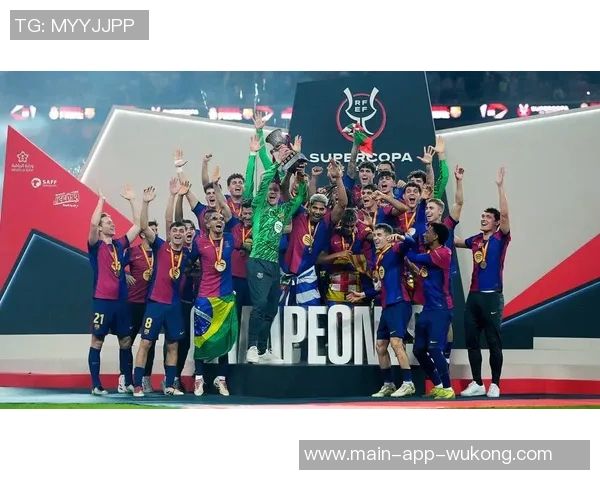 巴萨对阵巴黎名单公布亚马尔佩德里领衔巴尔德复出什琴斯尼在列