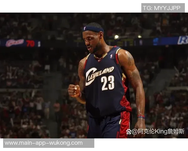 骑士客场表现出色上半场四人得分上双领先活塞22分 骑士客场表现出色上半场四人得分上双领先活塞22分